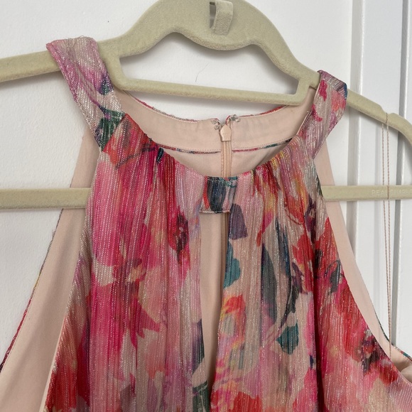 ADRIANNA PAPELL Floral Metallic Pleated Halter Gown - Picture 9 of 13